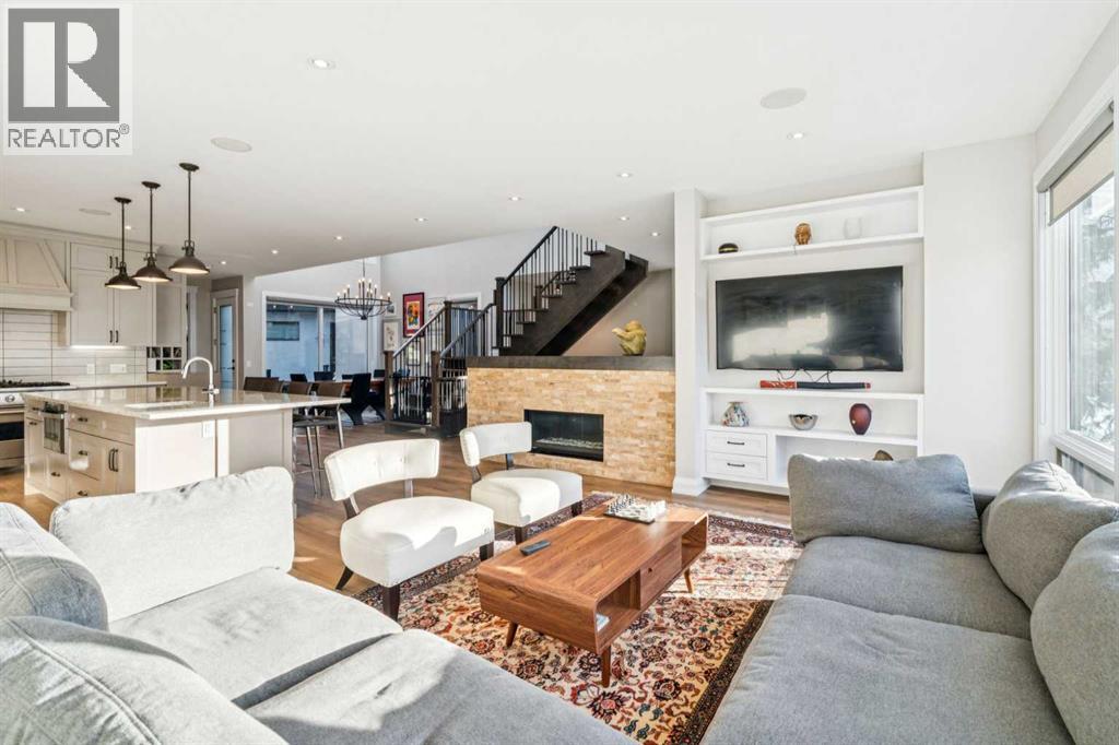 Single Family House for Sale in  Acton Avenue SW Altadore Calgary 