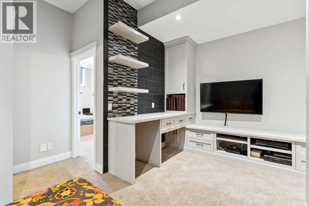 Single Family House for Sale in  Acton Avenue SW Altadore Calgary 