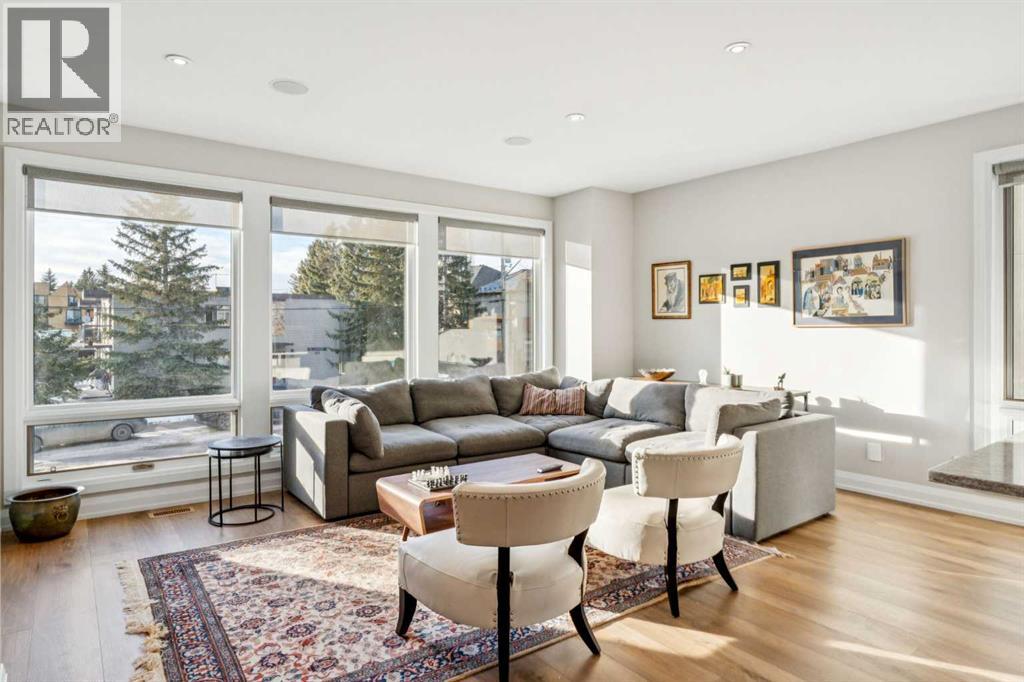 Single Family House for Sale in  Acton Avenue SW Altadore Calgary 