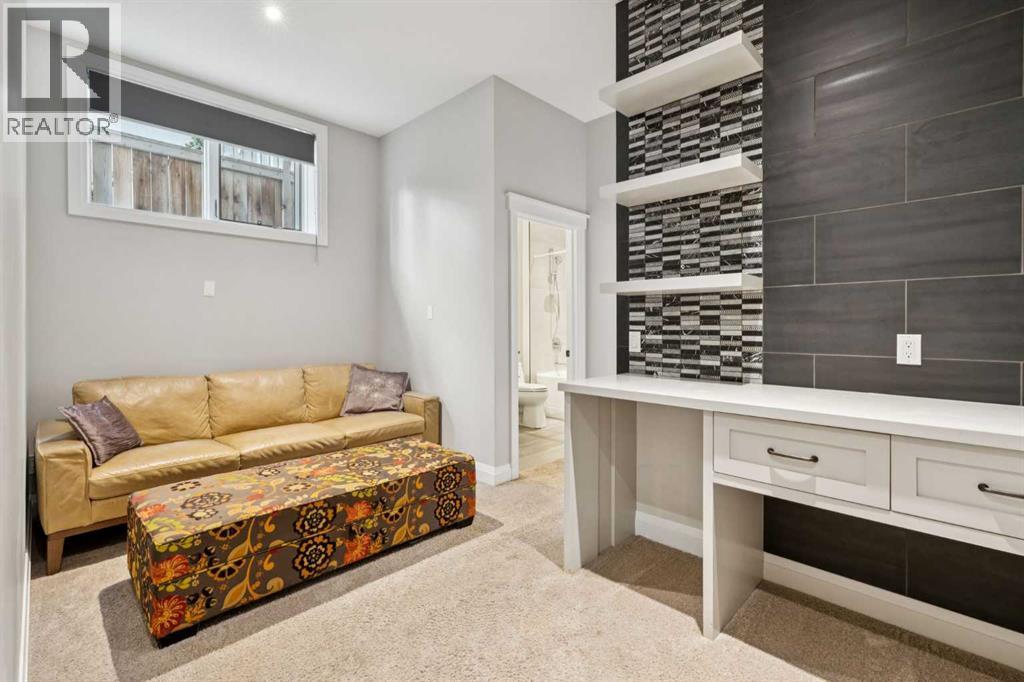 Single Family House for Sale in  Acton Avenue SW Altadore Calgary 