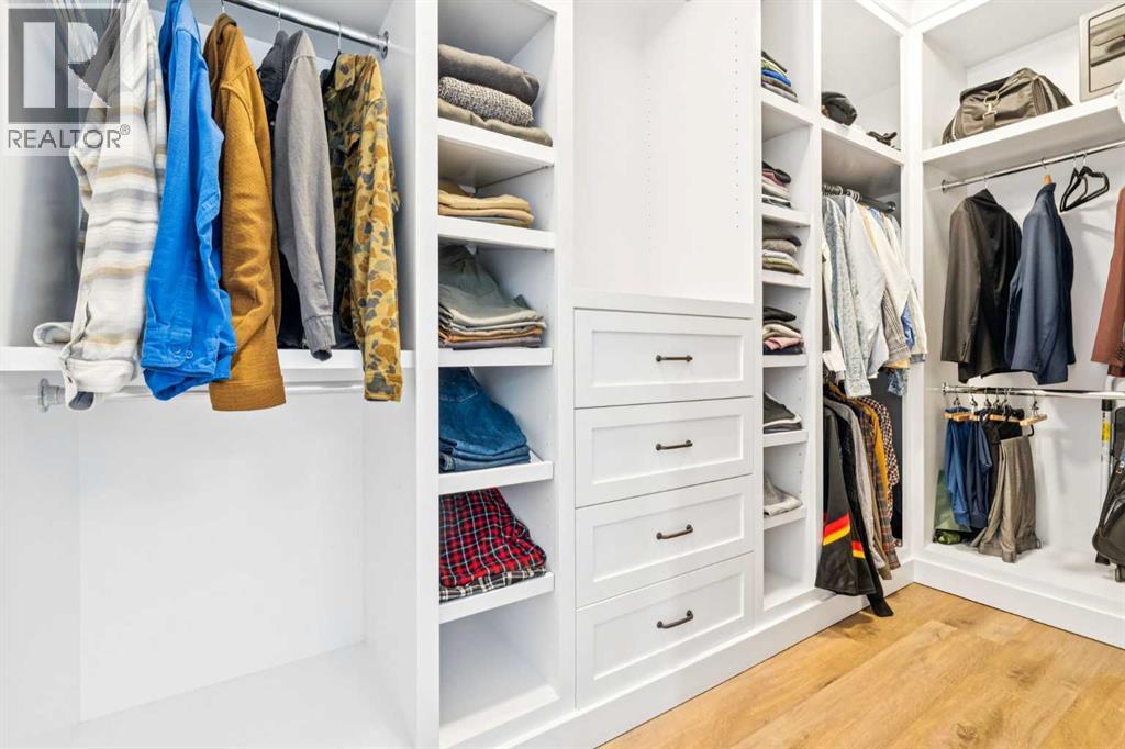 Single Family House for Sale in  Acton Avenue SW Altadore Calgary 