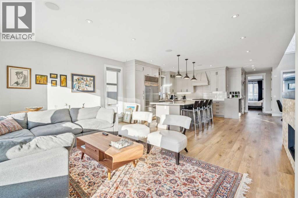 Single Family House for Sale in  Acton Avenue SW Altadore Calgary 