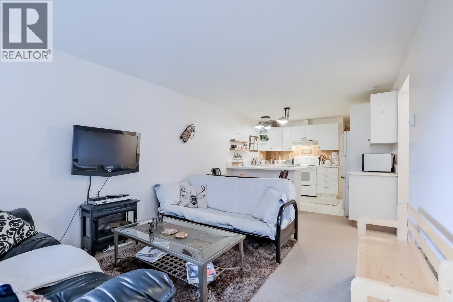 137 Whitetail Road Unit# 1, Apex Mountain