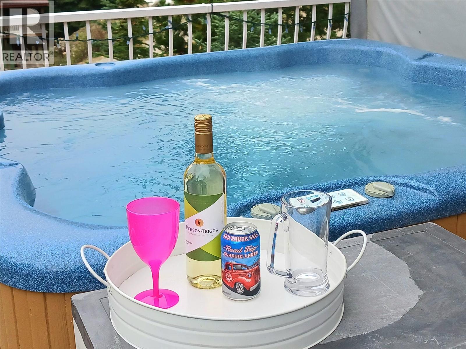 137 Whitetail Road Unit# 1, Apex Mountain