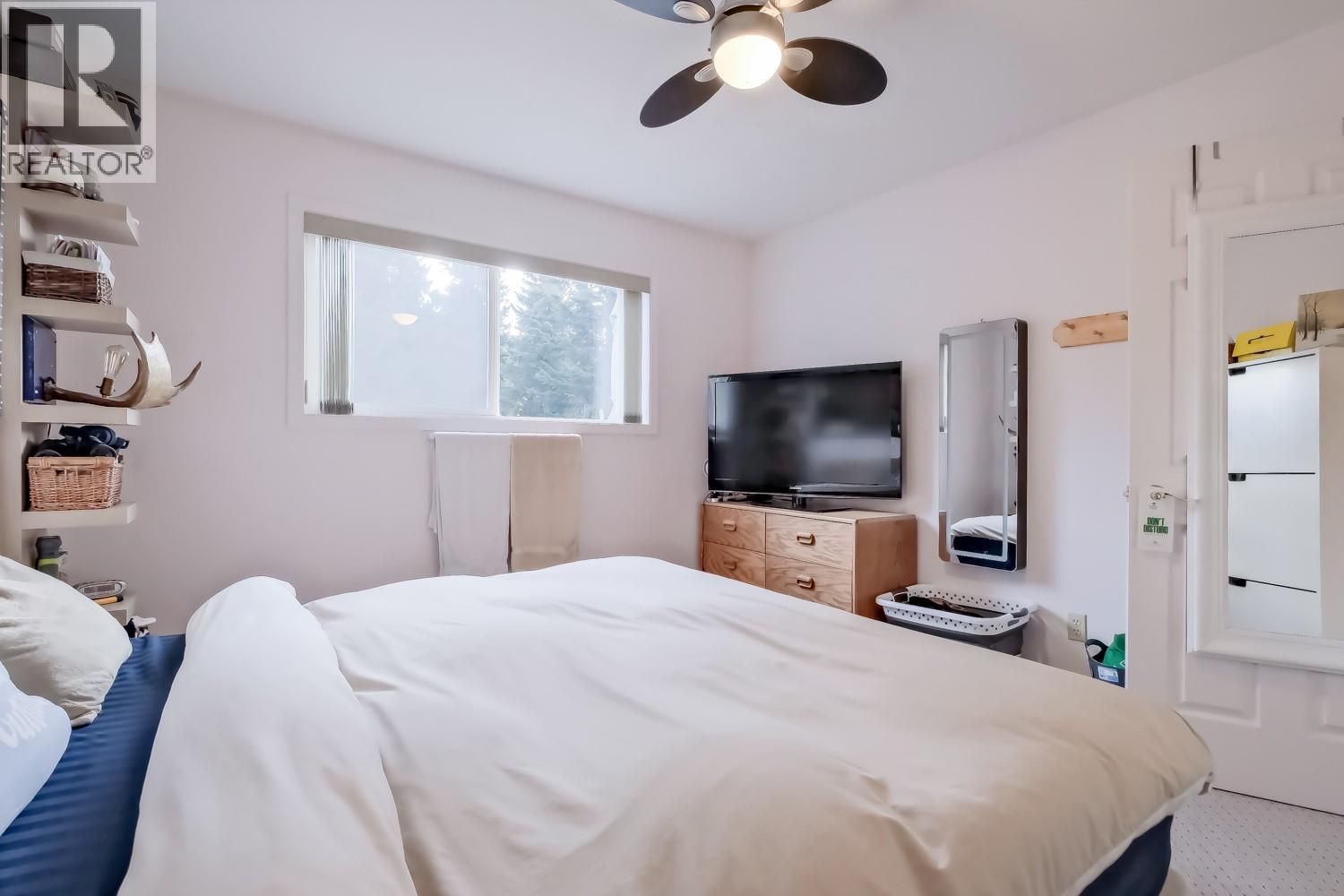 137 Whitetail Road Unit# 1, Apex Mountain