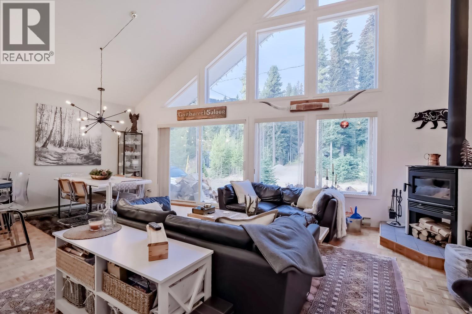 137 Whitetail Road Unit# 1, Apex Mountain