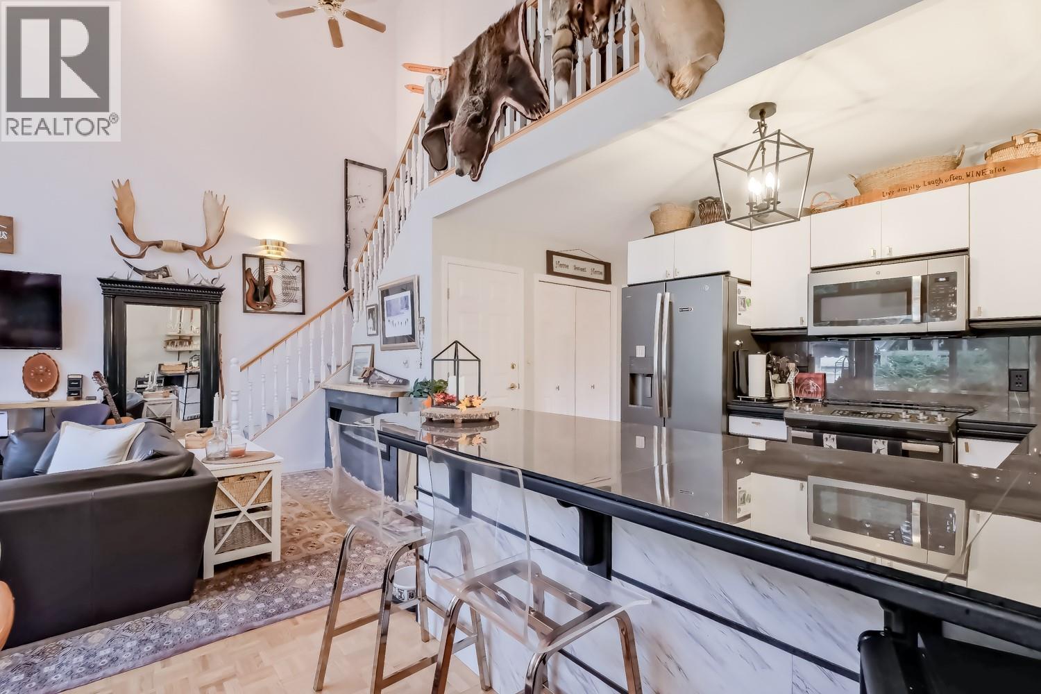 137 Whitetail Road Unit# 1, Apex Mountain