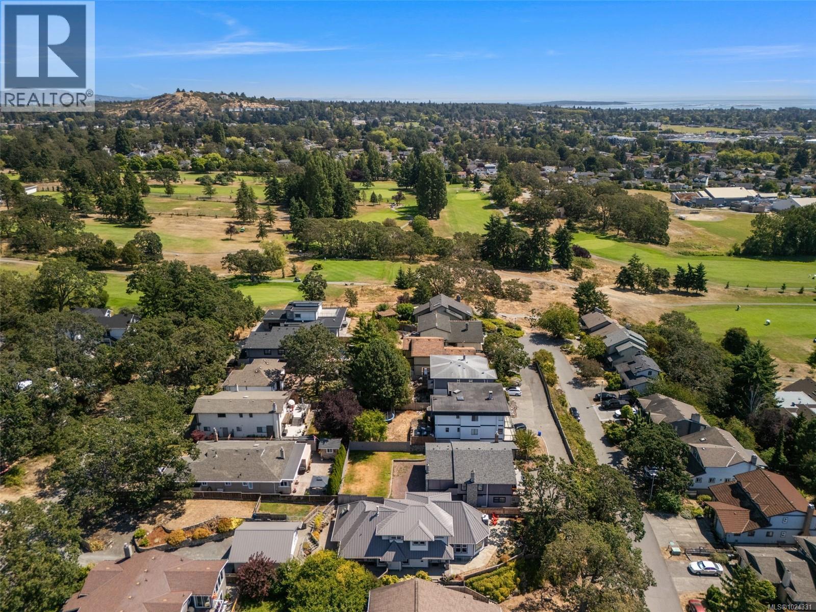  1286 Ocean View Drive, Saanich