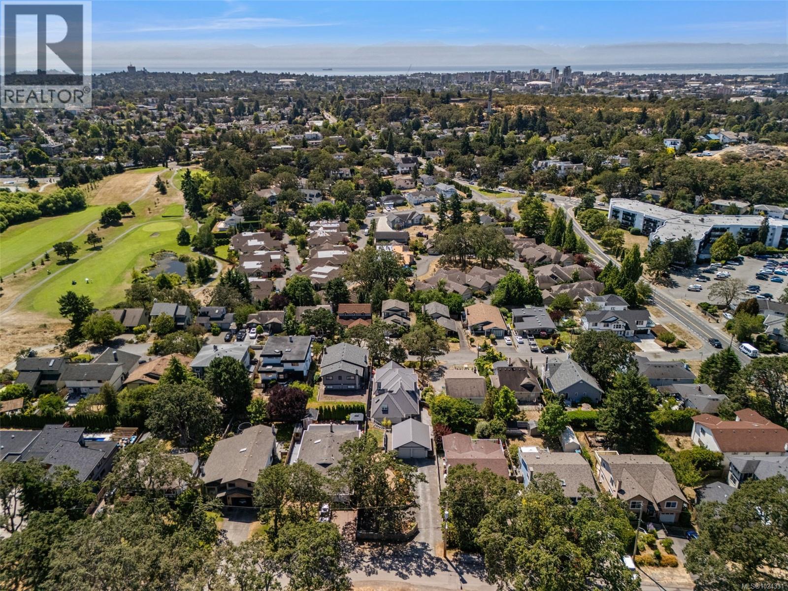  1286 Ocean View Drive, Saanich