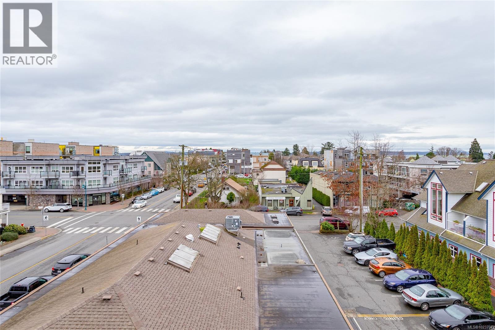 PH402 2409 Bevan Avenue, Sidney