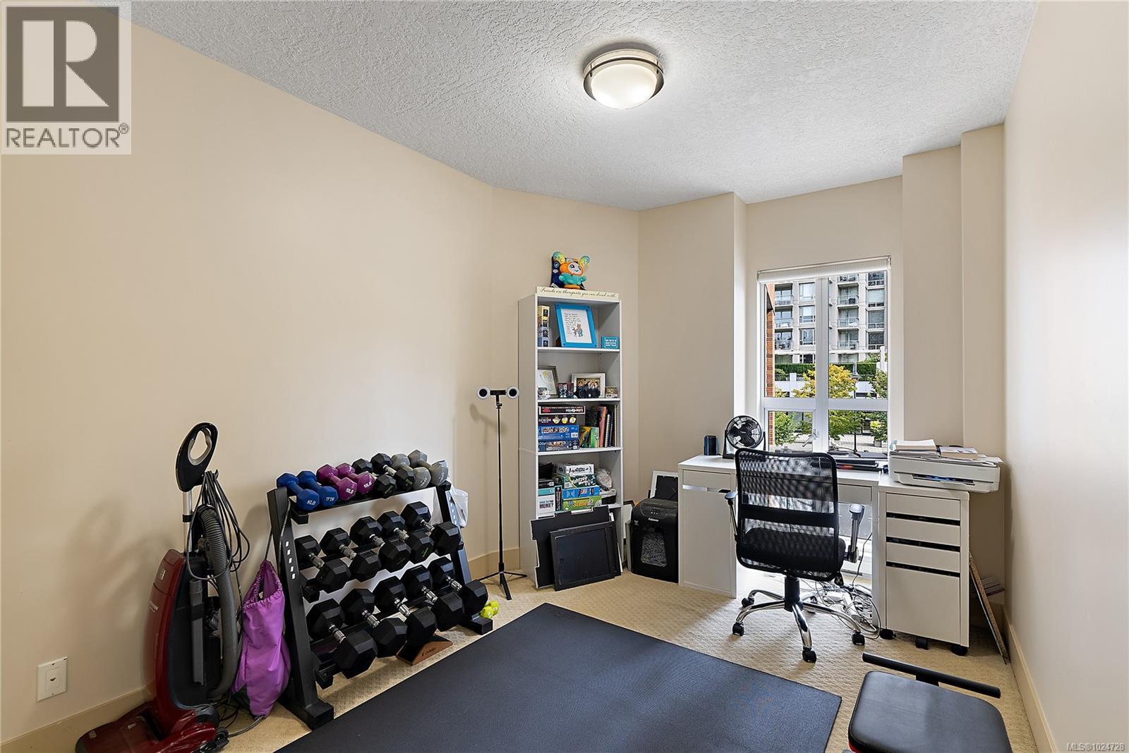 S204 737 Humboldt Street, Victoria