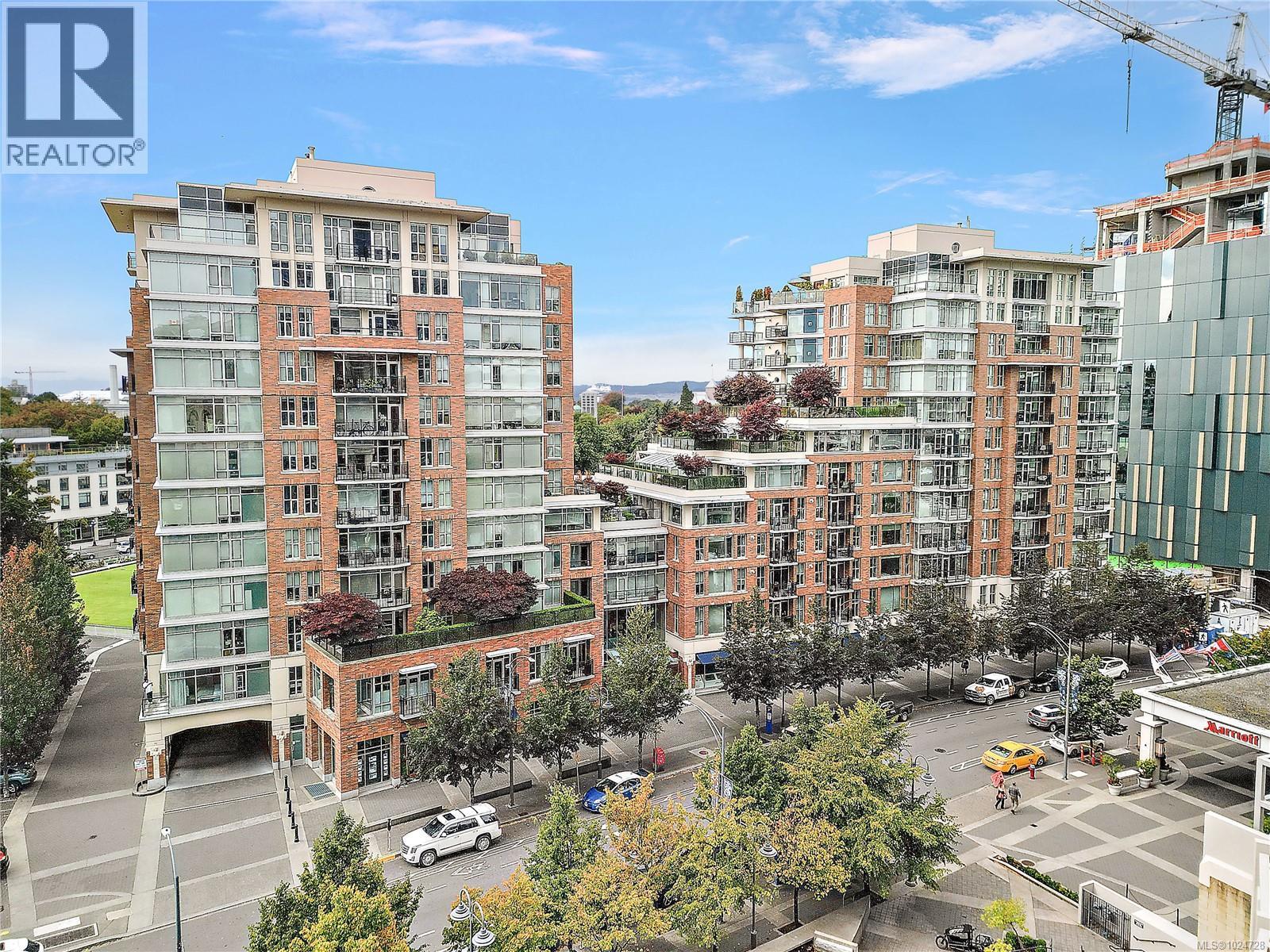 S204 737 Humboldt Street, Victoria