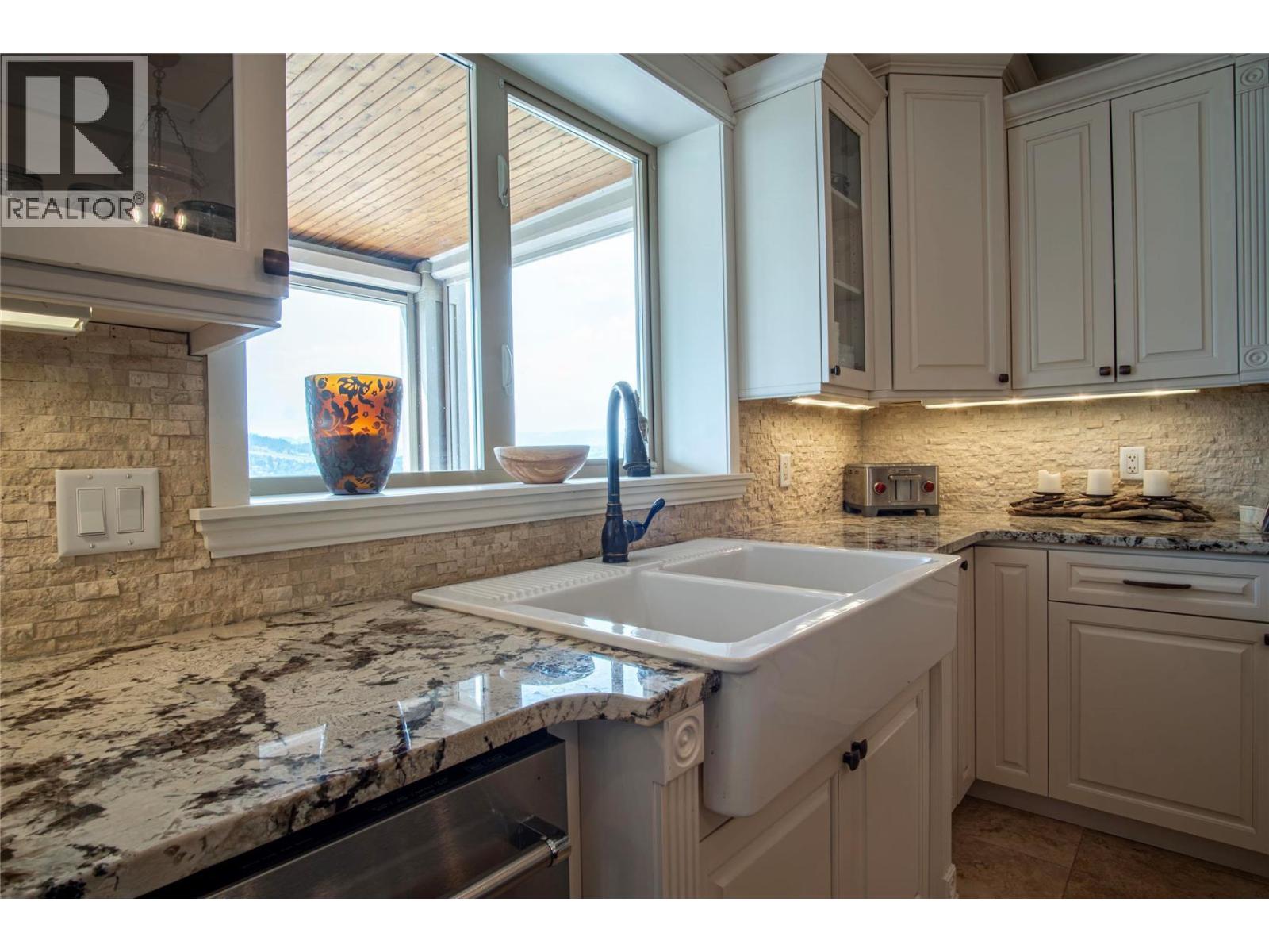 8784 Cortland Place, Coldstream