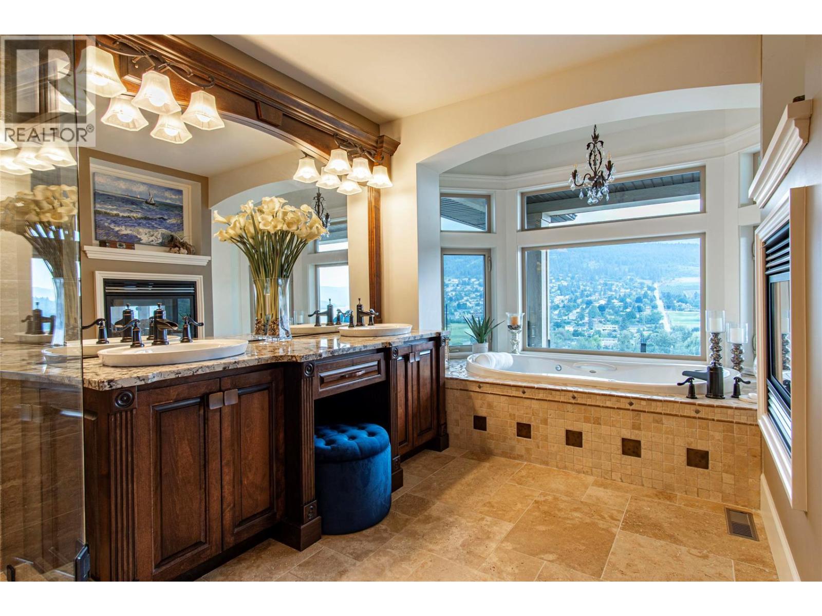 8784 Cortland Place, Coldstream