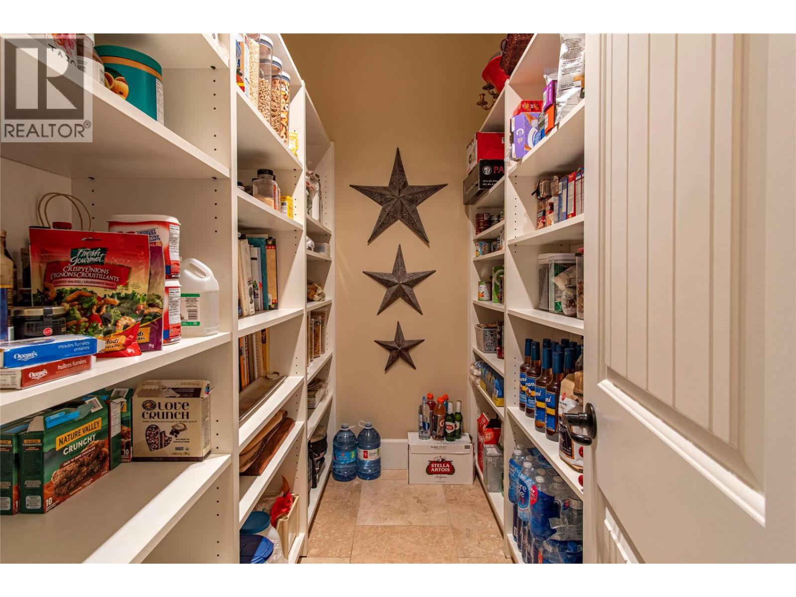 8784 Cortland Place, Coldstream