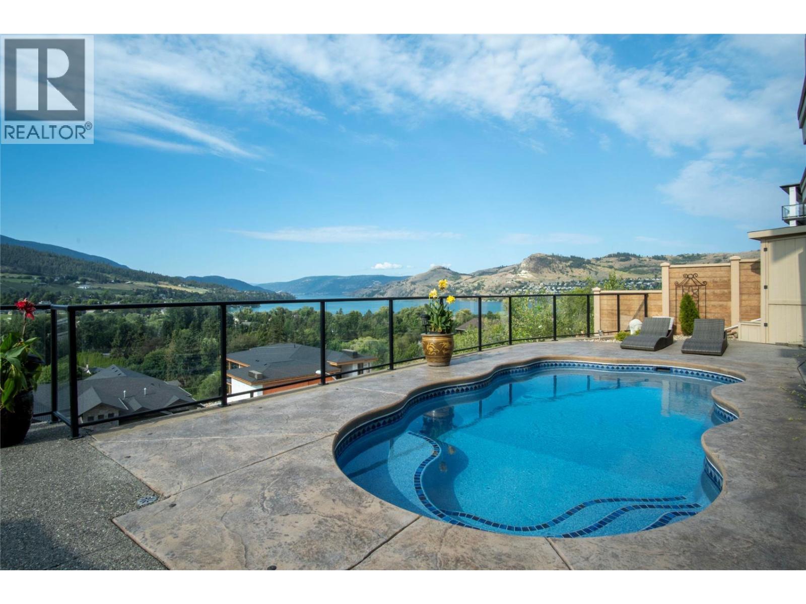 8784 Cortland Place, Coldstream