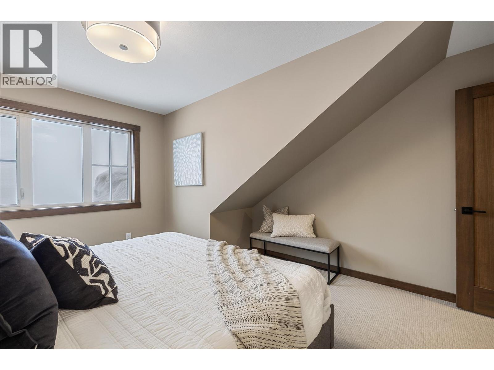 88 255 Feathertop Way, Big White