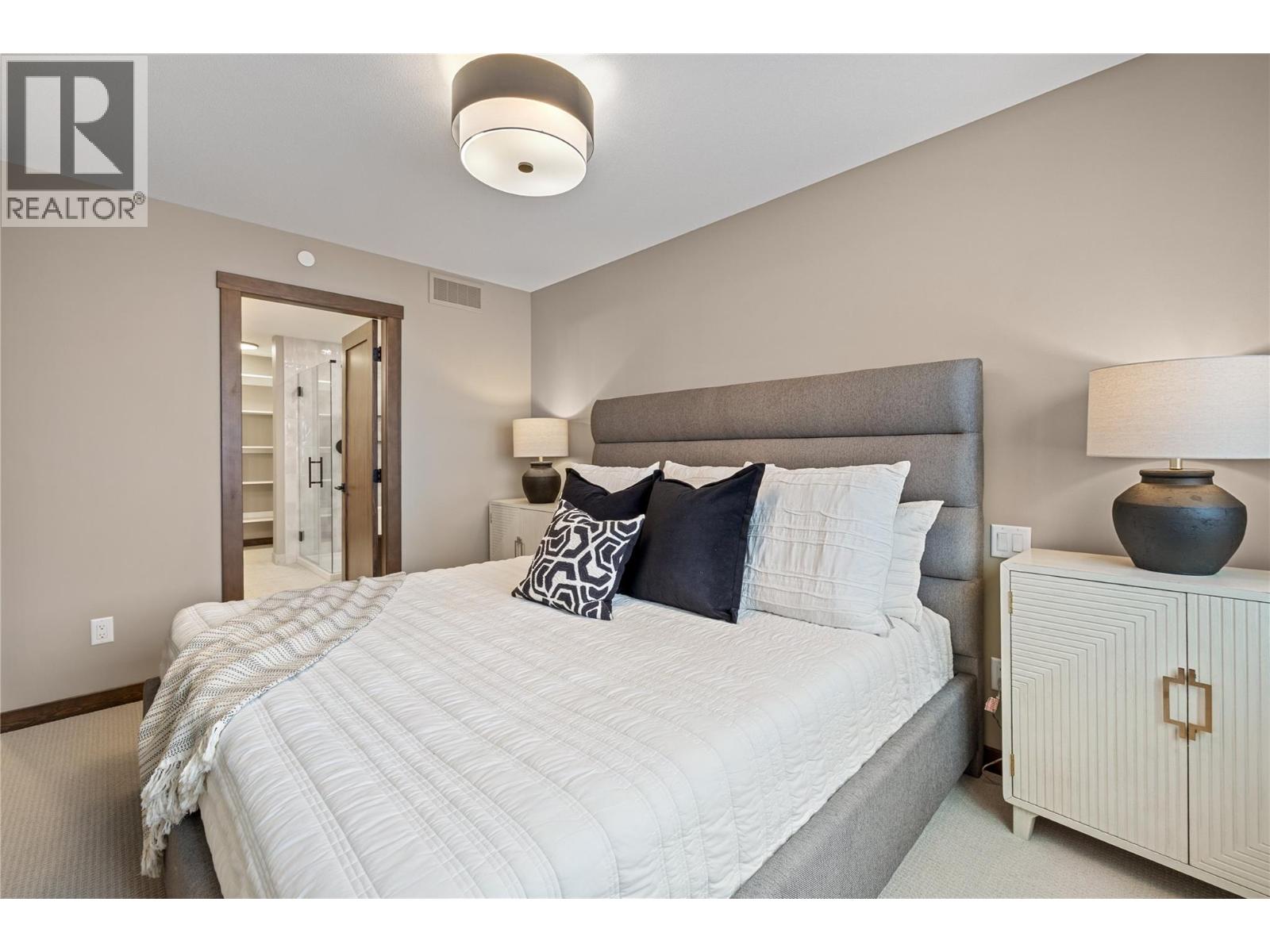 88 255 Feathertop Way, Big White