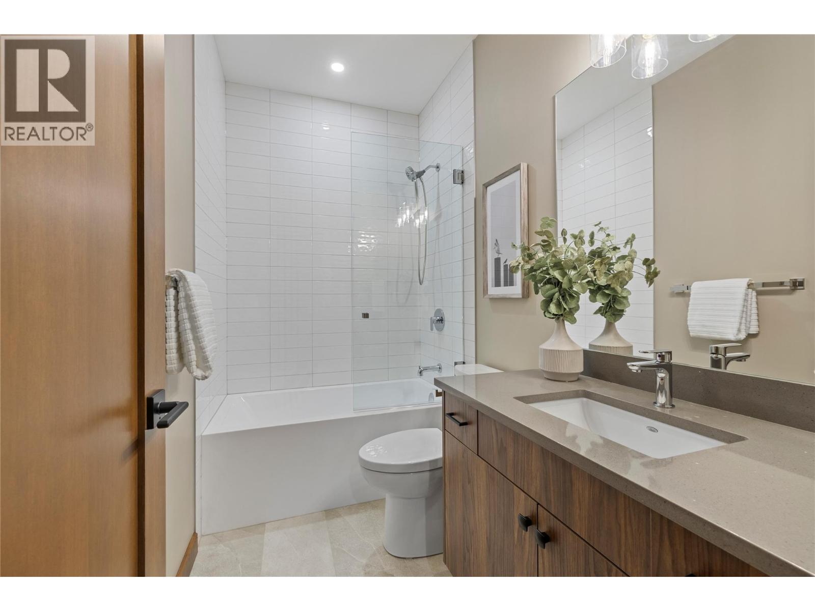 88 255 Feathertop Way, Big White