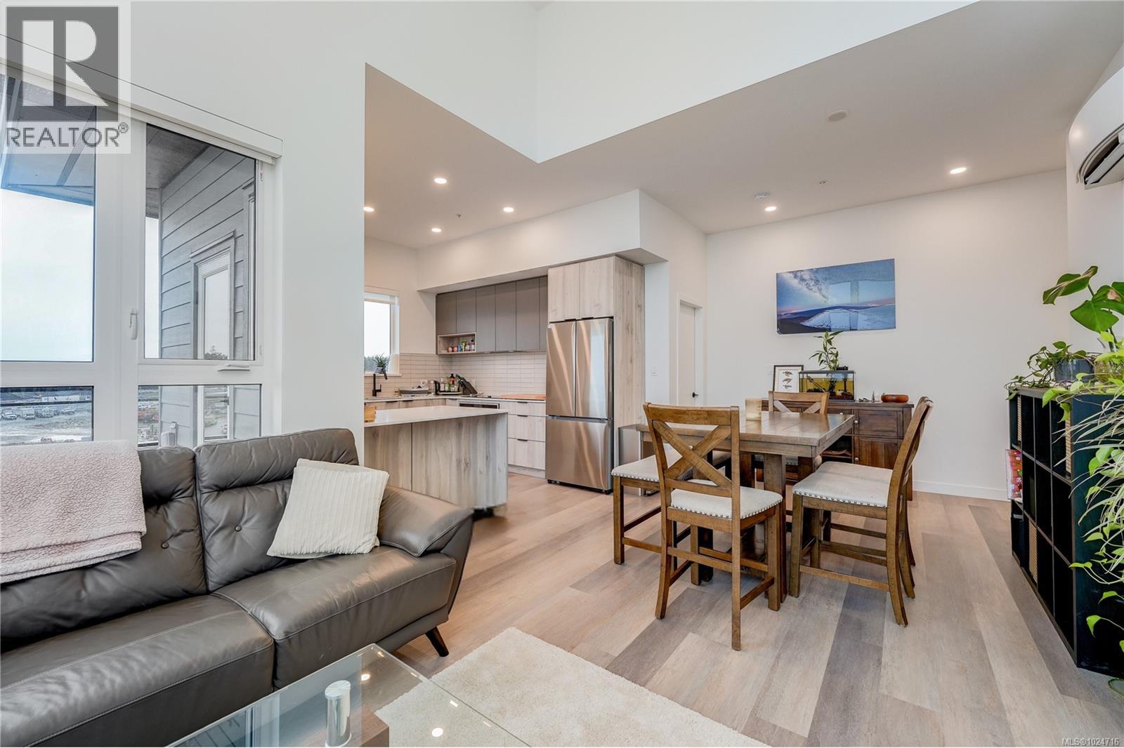 413 3564B Ryder Hesjedal Way, Colwood