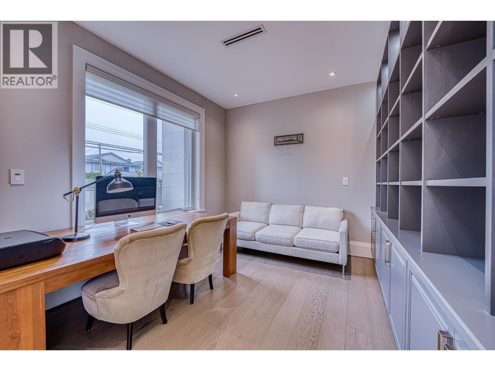 3071 STEVESTON HIGHWAY, Richmond