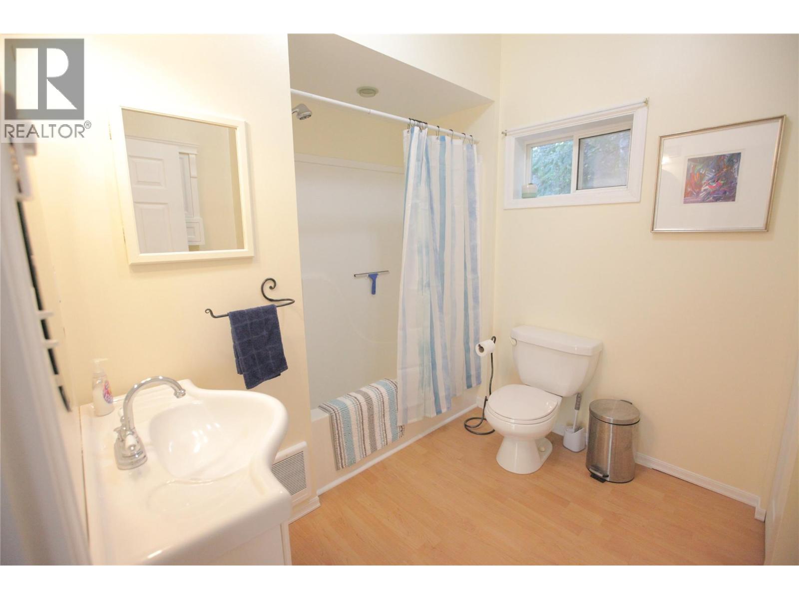 606 JORGENSEN Road, Nelson