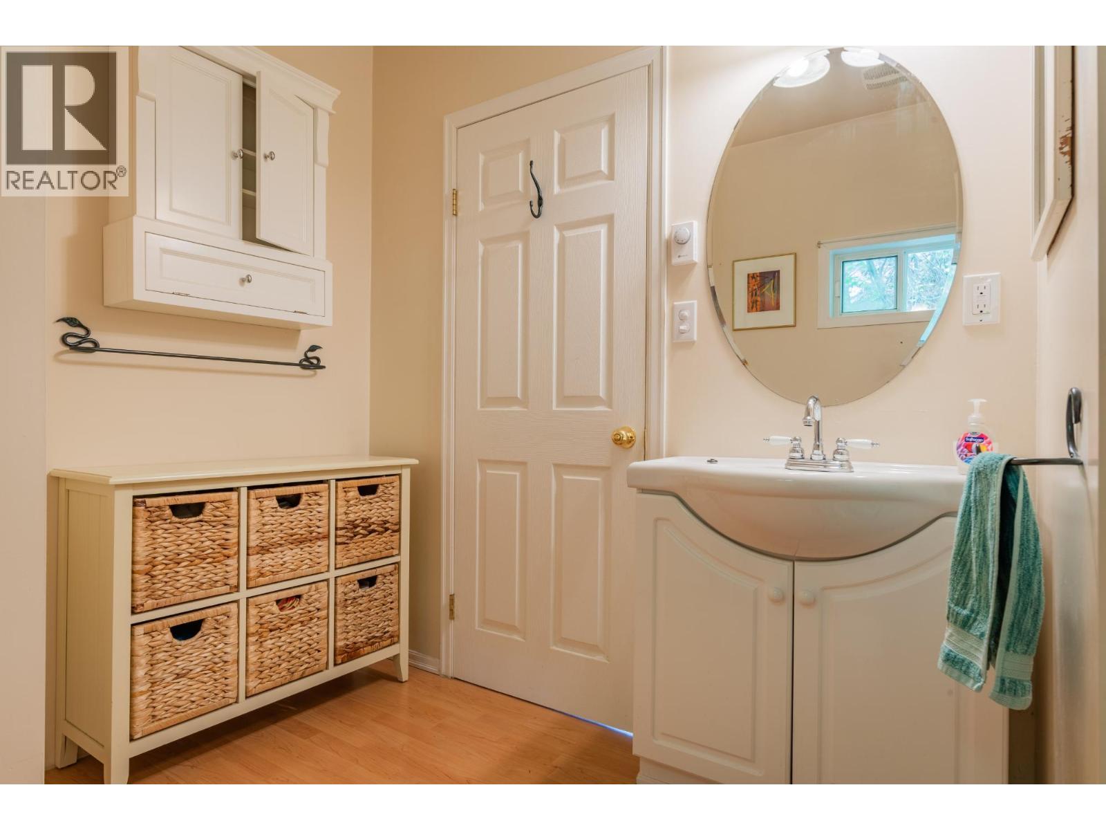 606 JORGENSEN Road, Nelson