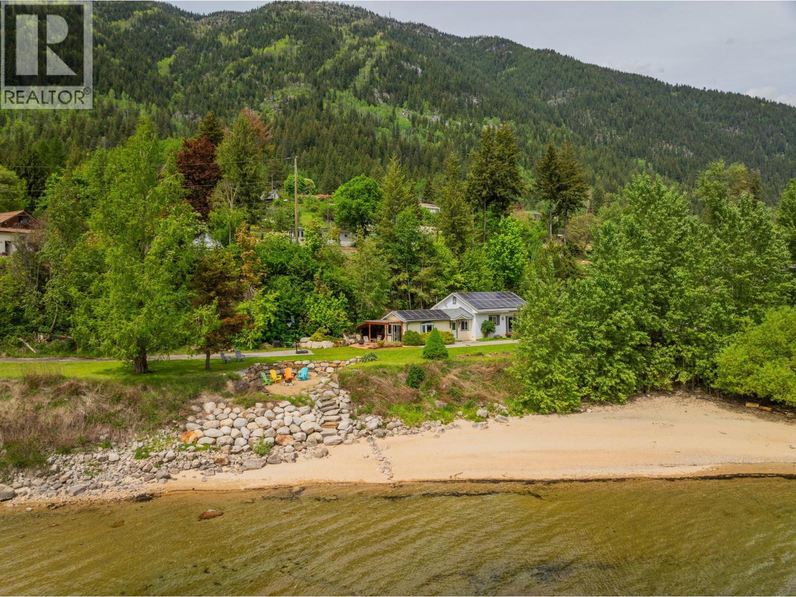 606 JORGENSEN Road, Nelson