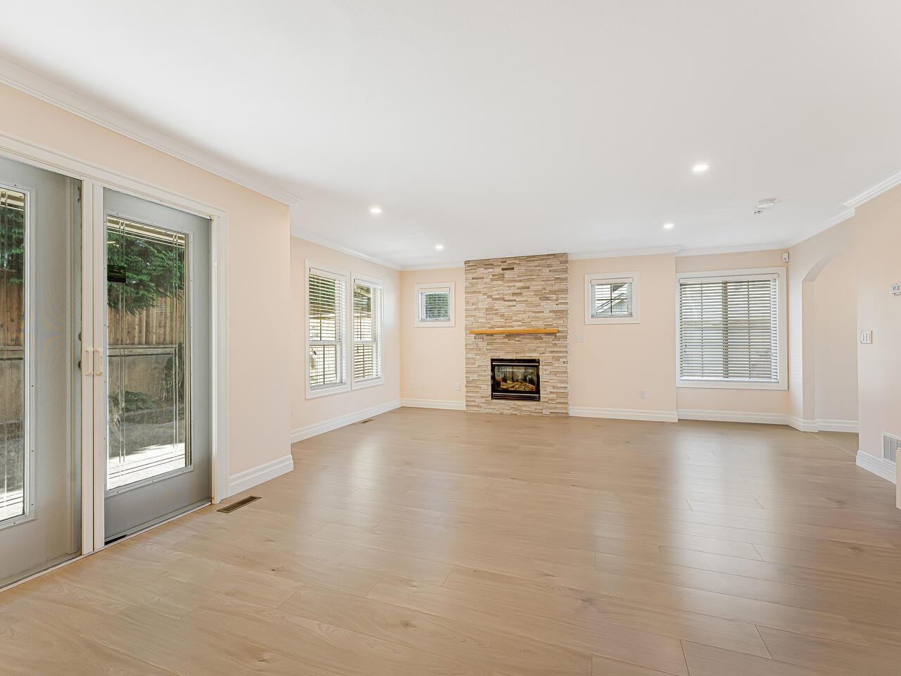 8 6449 BLACKWOOD LANE, Sardis South, Chilliwack