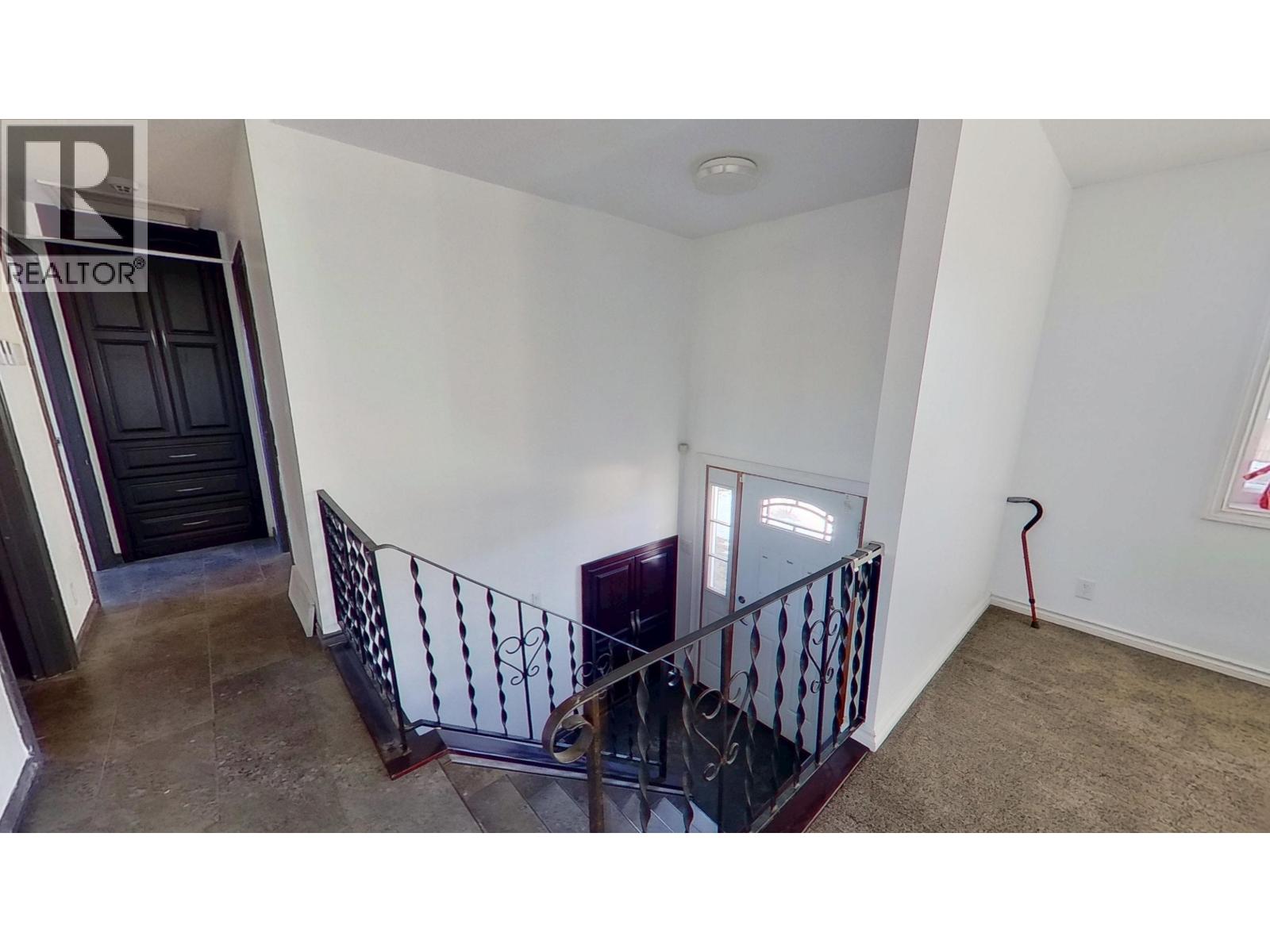 11015 102 STREET, Fort St. John