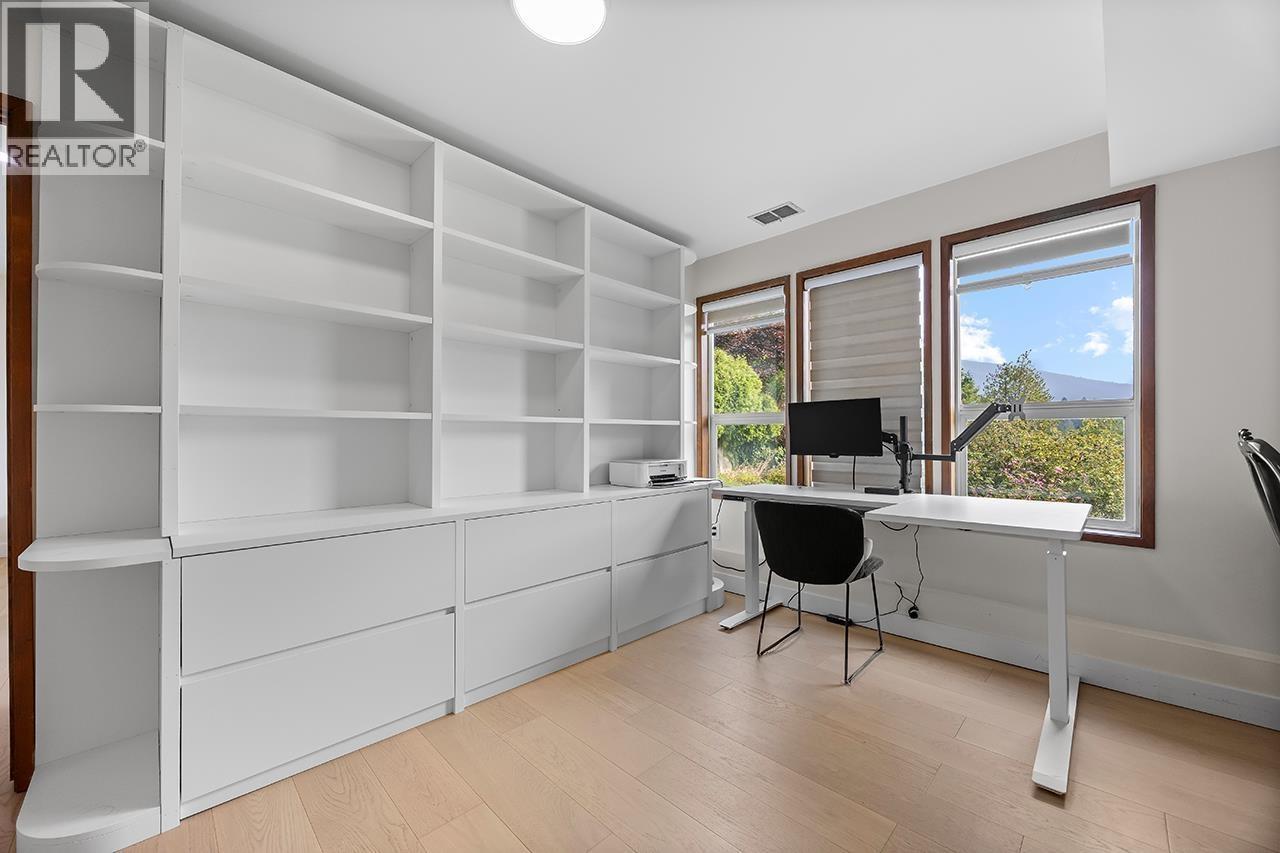 96 BONNYMUIR DRIVE, West Vancouver