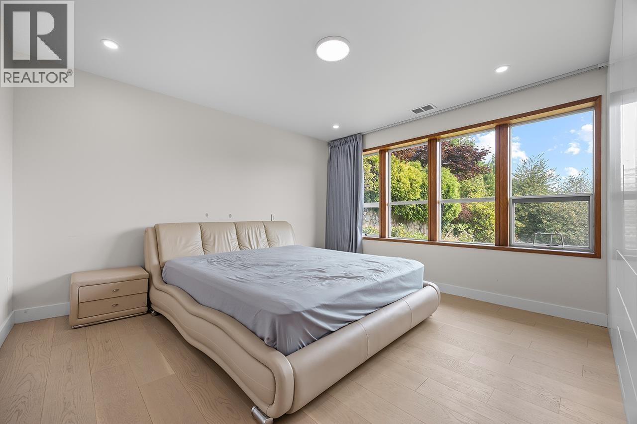 96 BONNYMUIR DRIVE, West Vancouver