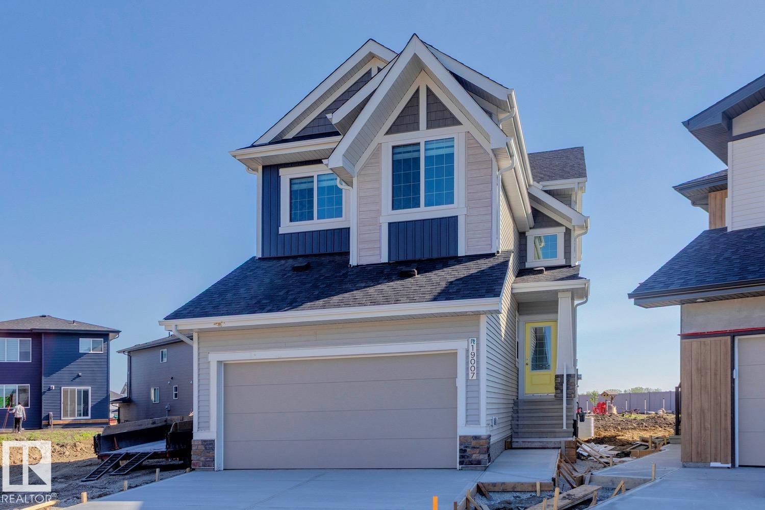 19007 20 AV NW - Main photo, Edmonton, Alberta