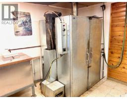 127 3rd Avenue W, Melville, SK S0A2P0 Photo 6
