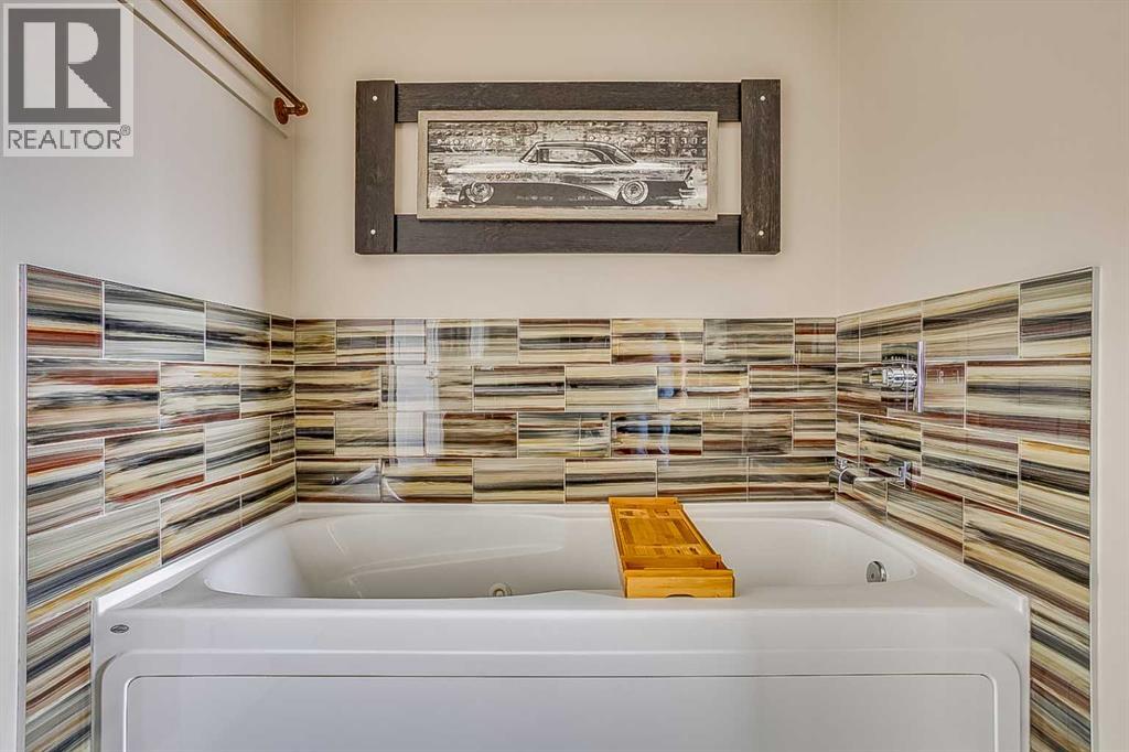 208 Sparrow Hawk Drive, Fort McMurray