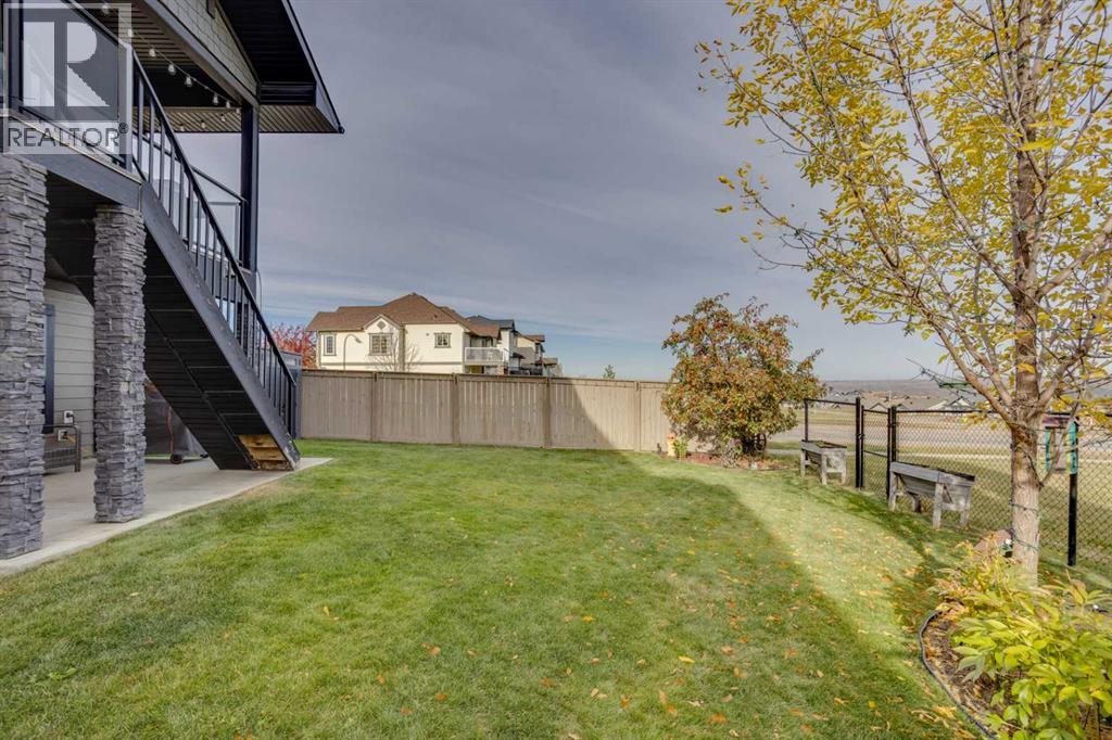 208 Sparrow Hawk Drive, Fort McMurray