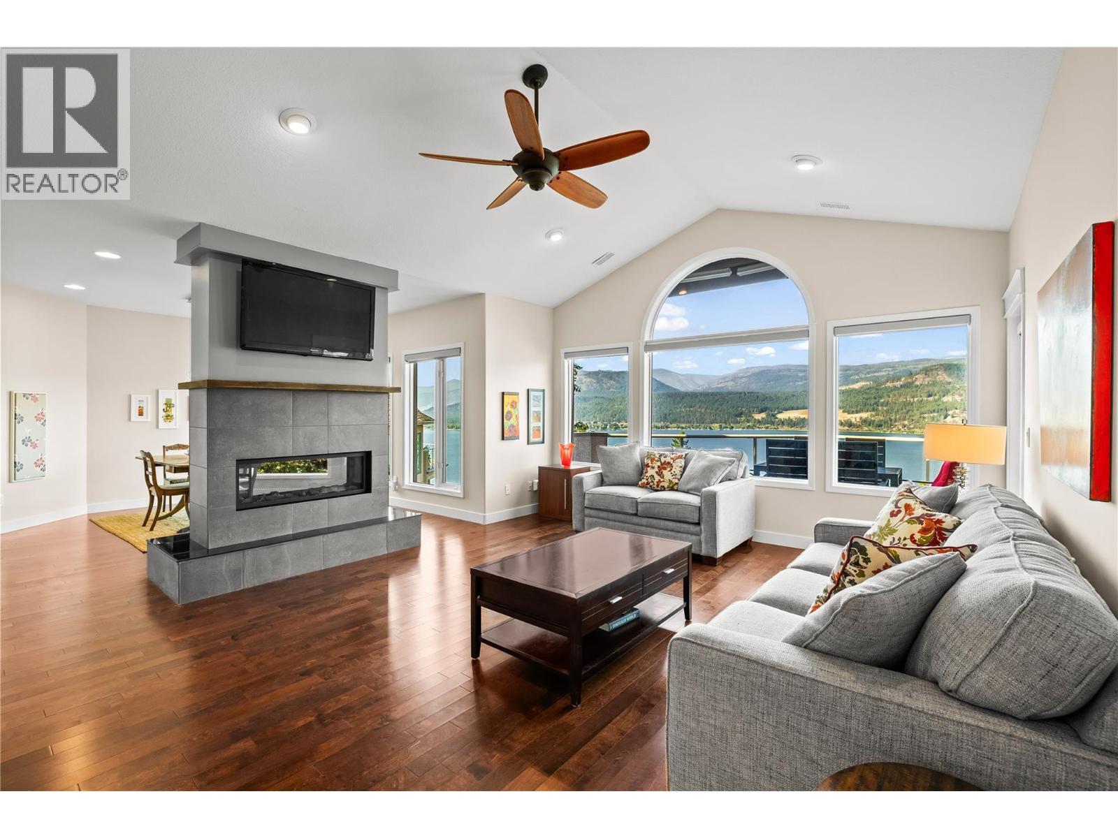 83 Peregrine Way Unit# 21, Vernon