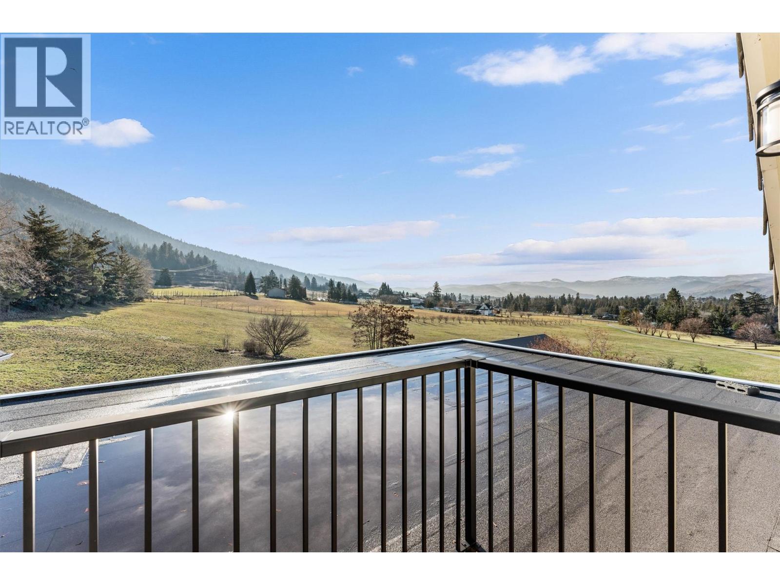 5393 East Vernon Road, Vernon