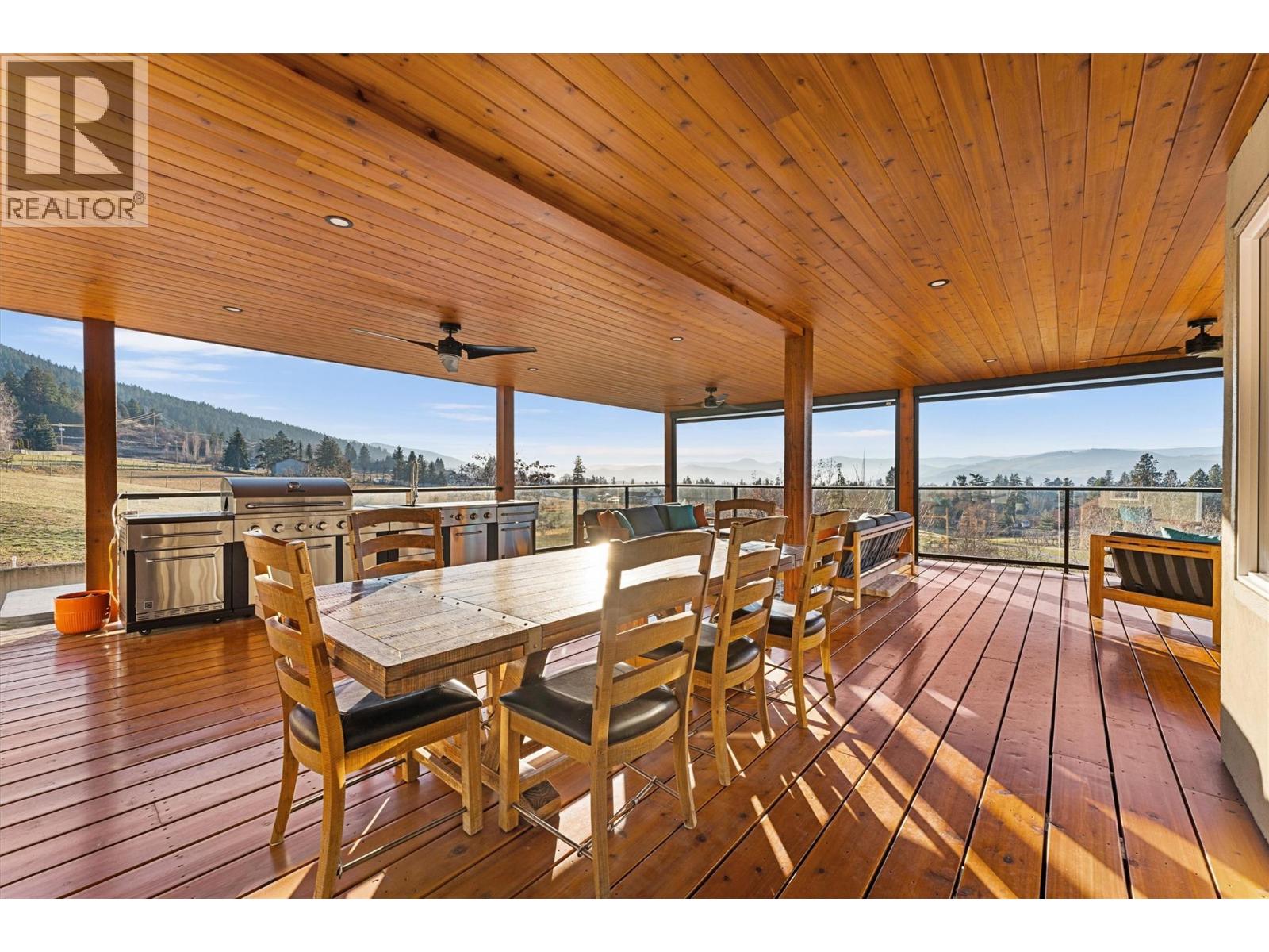 5393 East Vernon Road, Vernon