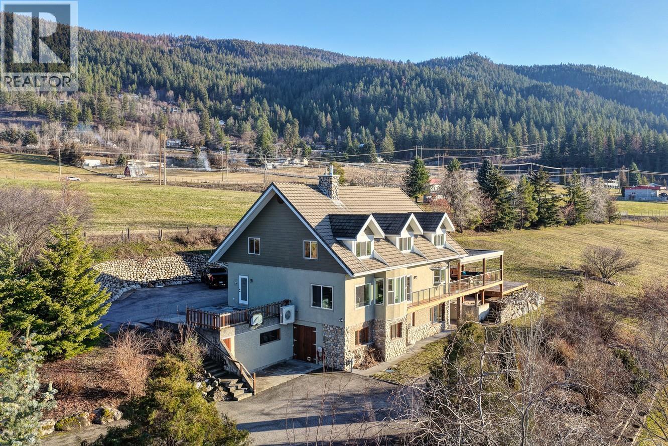 5393 East Vernon Road, Vernon