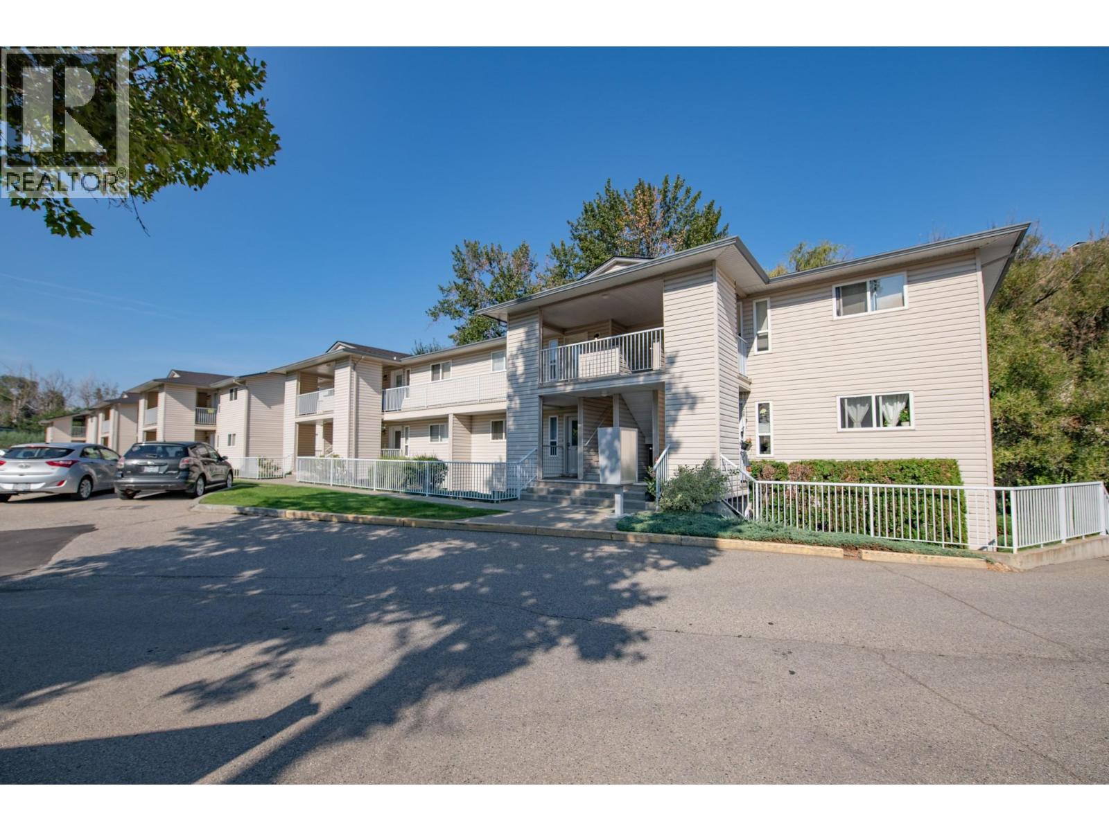 107 110 Kalamalka Lake Road, Vernon