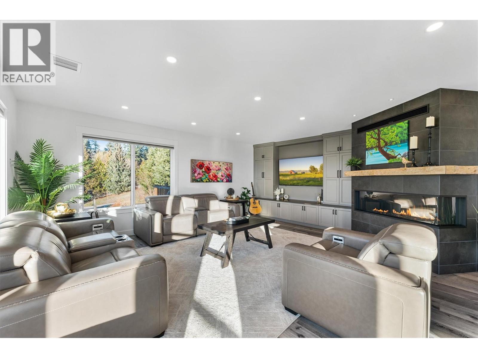  5393 East Vernon Road, Vernon