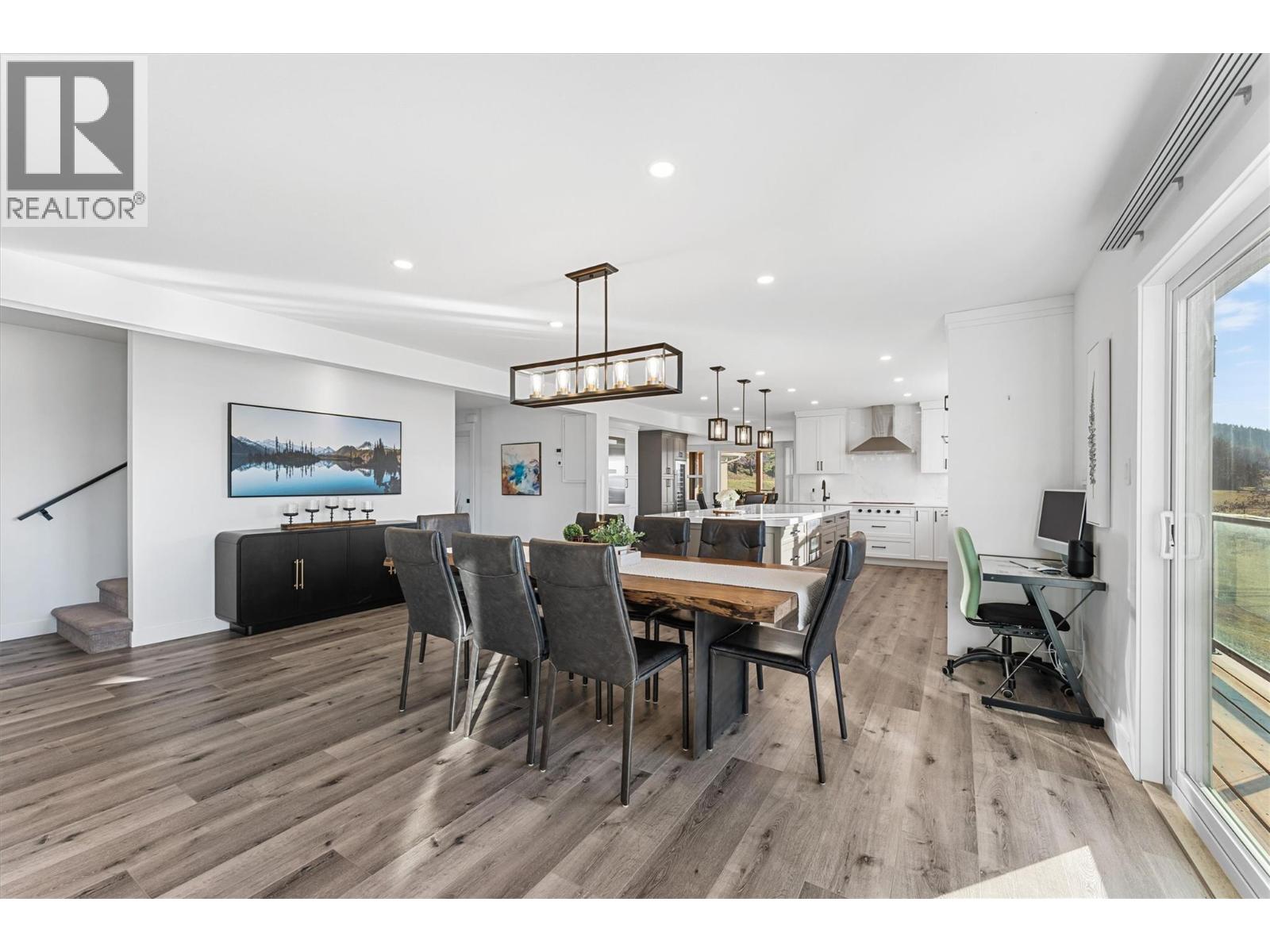  5393 East Vernon Road, Vernon