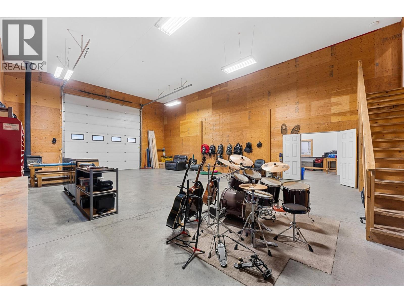  5393 East Vernon Road, Vernon