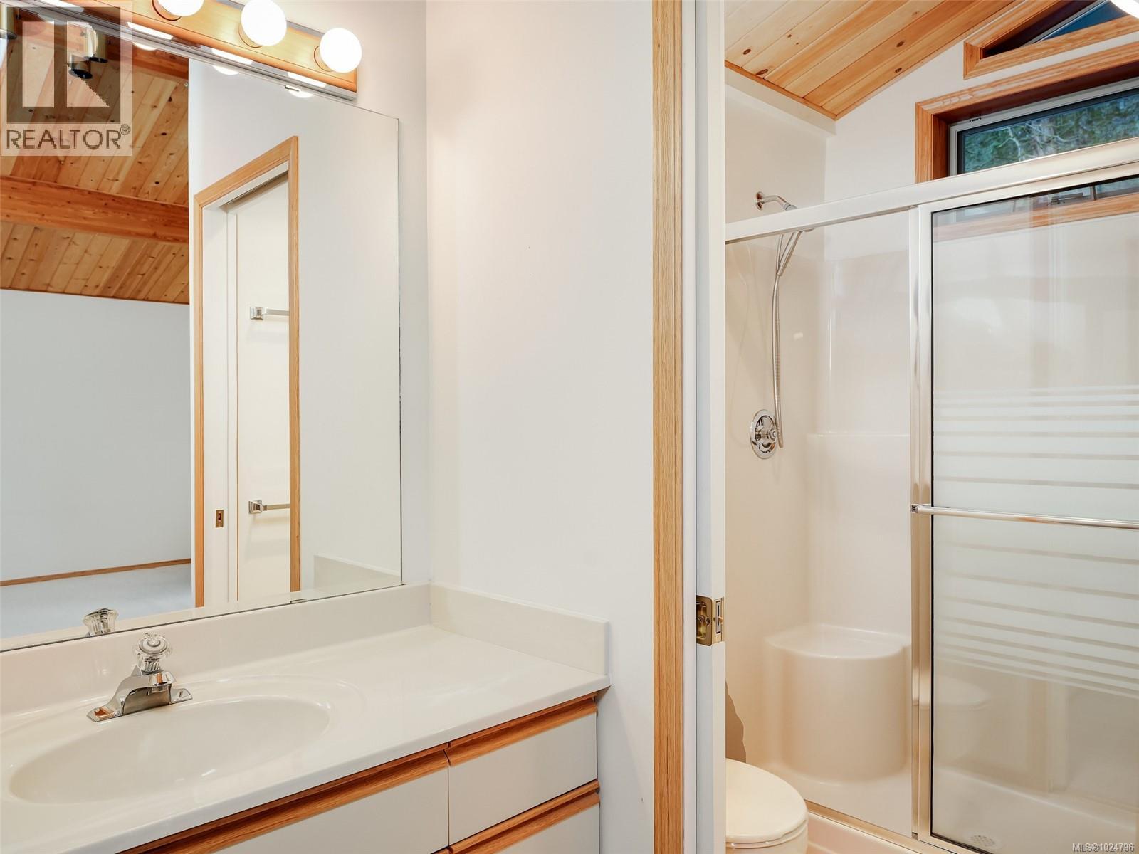 1829 Lands End Rd, North Saanich