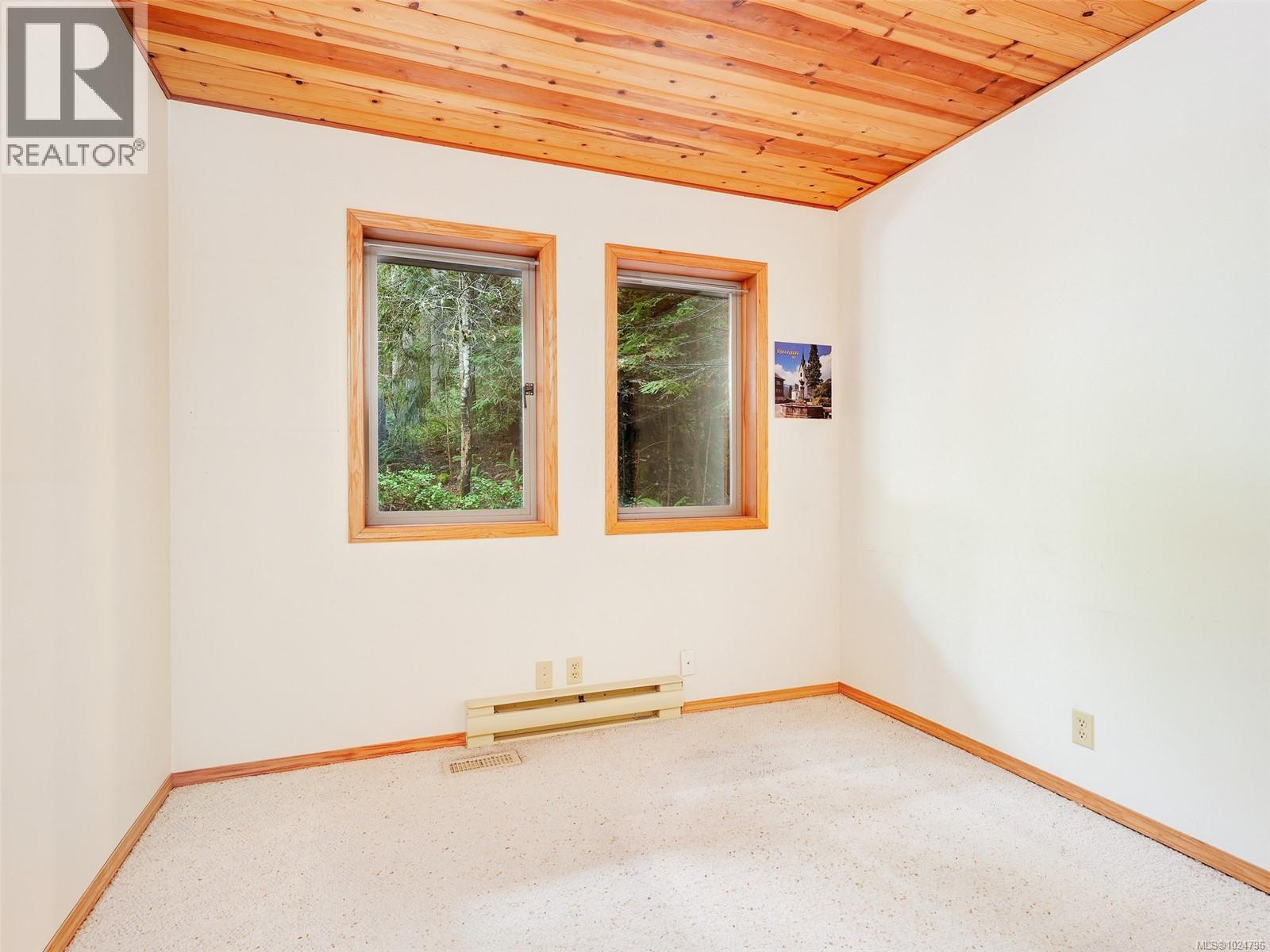 1829 Lands End Rd, North Saanich