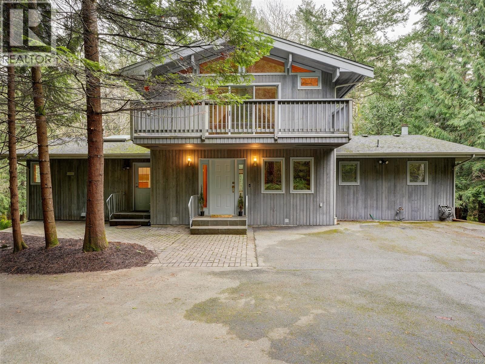1829 Lands End Rd, North Saanich