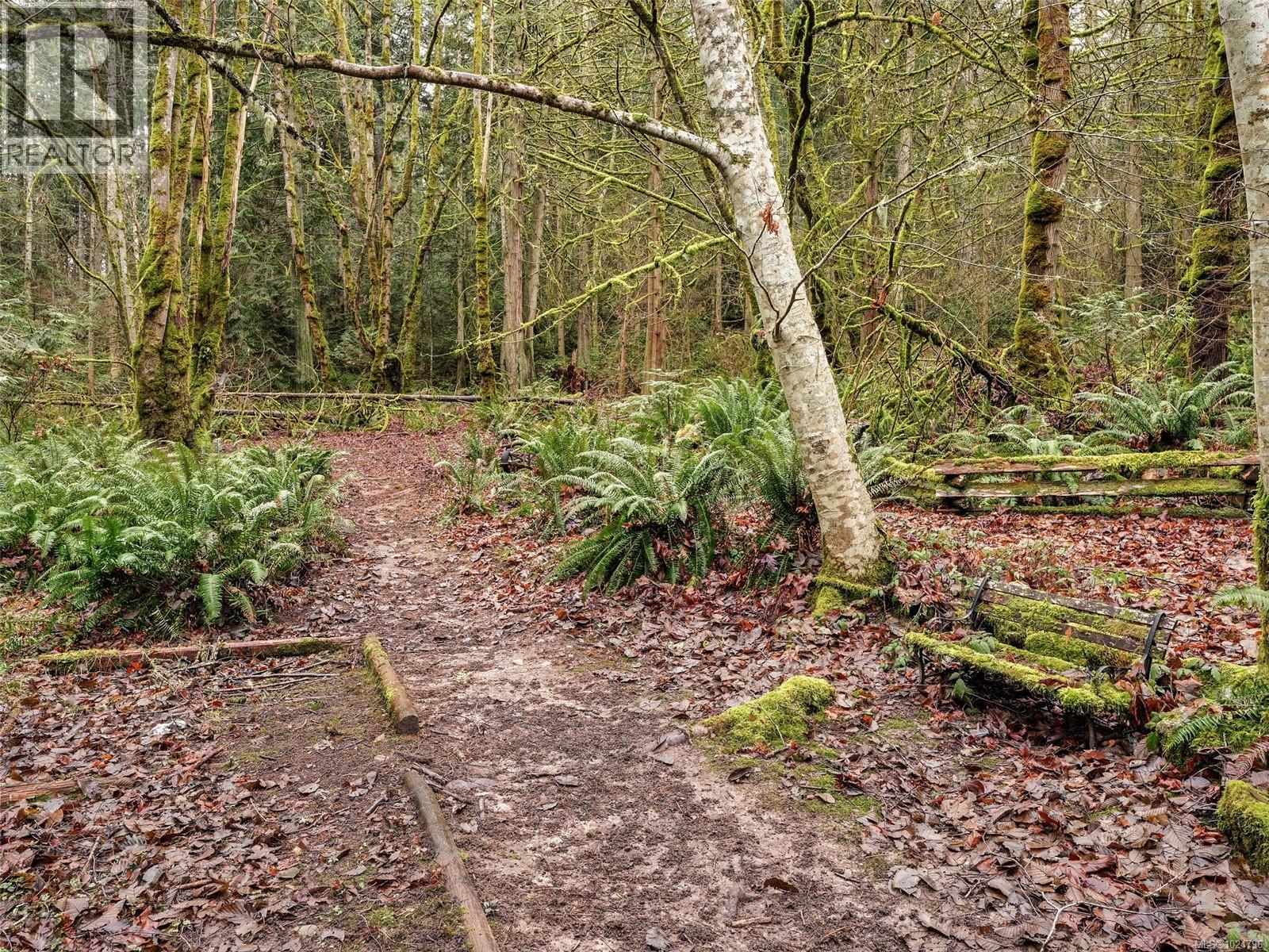 1829 Lands End Rd, North Saanich