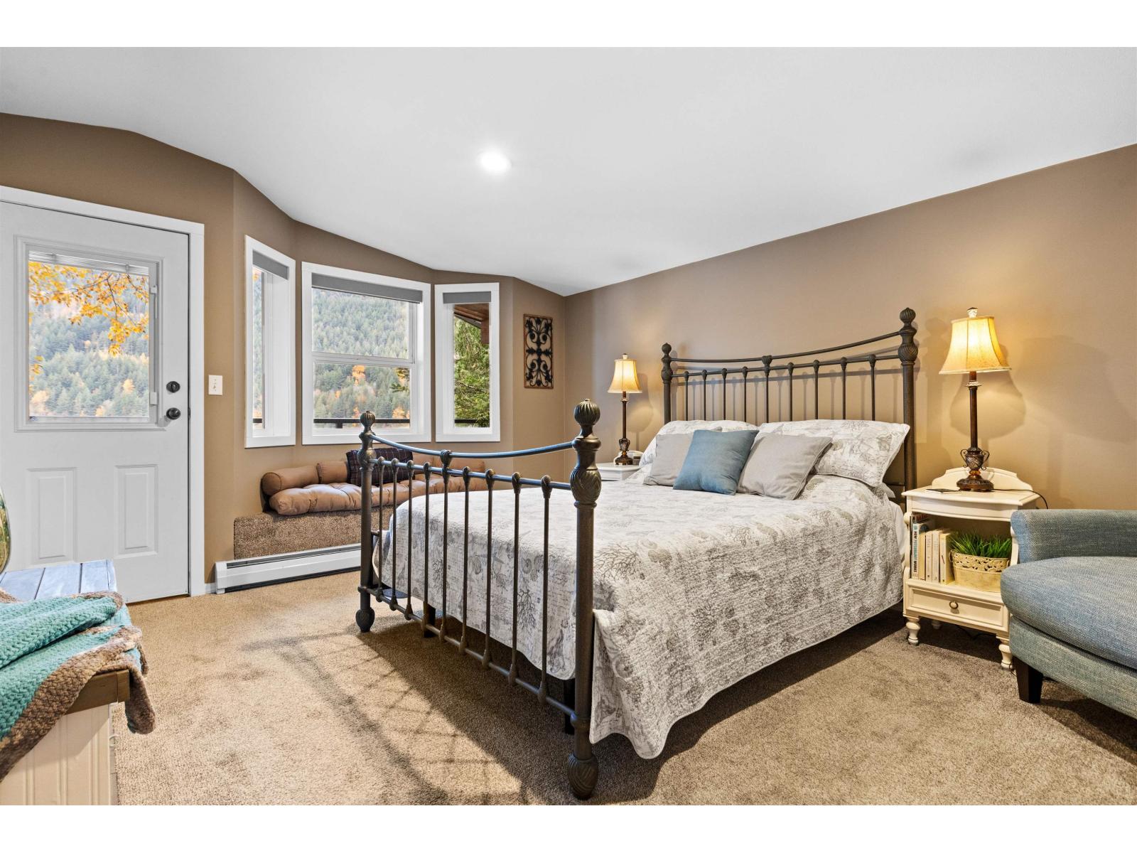 173 FIRST AVENUE, Cultus Lake North, Cultus Lake