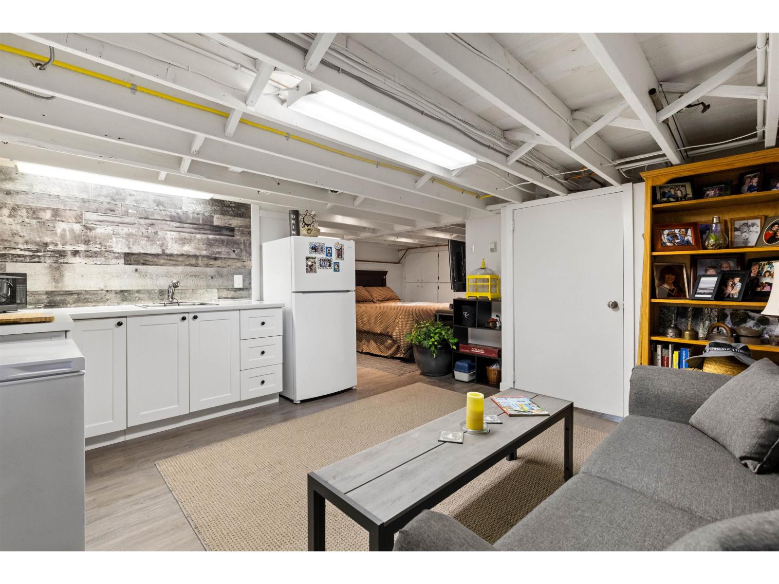 173 FIRST AVENUE, Cultus Lake North, Cultus Lake